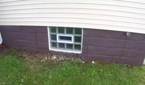 Other - 376 12 E Ohio Ave, Sebring, OH 44672 photo 2 of 11