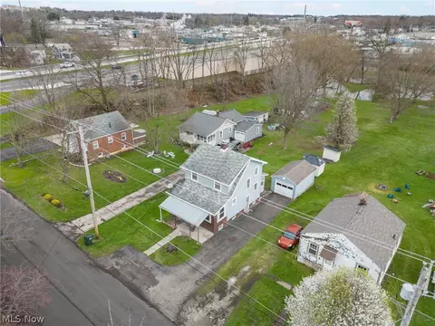 View/Area - 2964 Maple Ave NE, Canton, OH 44714 photo 1 of 2