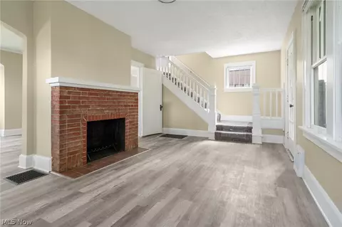 Living - 2964 Maple Ave NE, Canton, OH 44714 photo 2 of 5