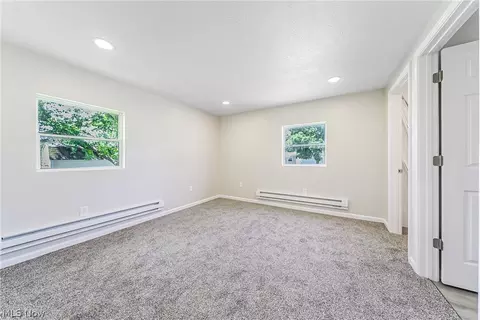 205 Cedar Brook Dr, Elyria, OH 44035 photo 13