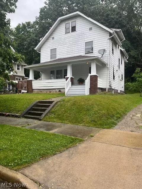 317 Ruckel Rd, Akron, OH 44305