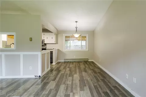 1715 N Nantucket Dr, Lorain, OH 44053 photo 5