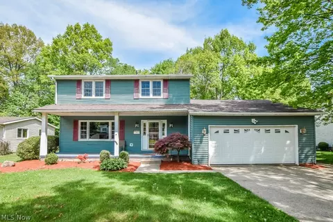 494 Farr Ave, Wadsworth, OH 44281