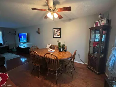 1326 E 27th St, Ashtabula, OH 44004 photo 16