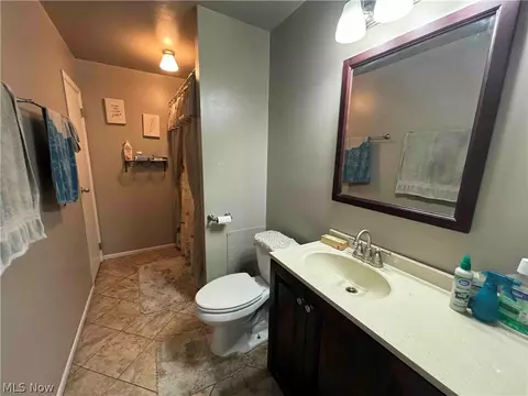 1326 E 27th St, Ashtabula, OH 44004 photo 22