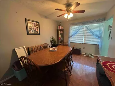 1326 E 27th St, Ashtabula, OH 44004 photo 17