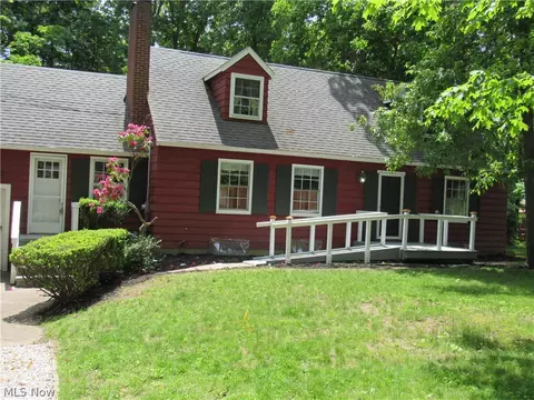 Exterior - 626 Talltrees Dr, Ashtabula, OH 44004 photo 2 of 5