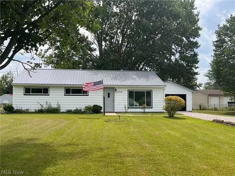 9278 Root Dr, Streetsboro, OH 44241