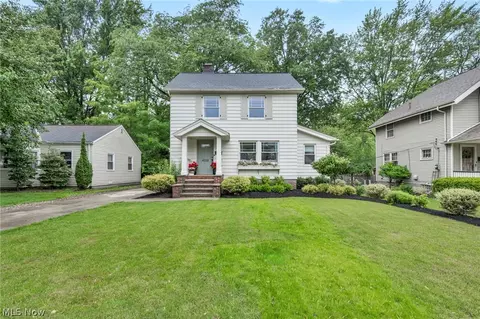 4328 W 227th St, Fairview Park, OH 44126