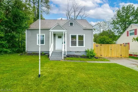 1271 Winton Ave, Akron, OH 44320