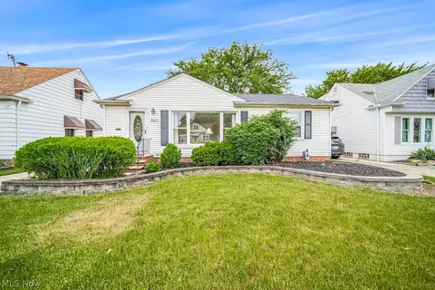 30219 Truman Ave, Wickliffe, OH 44092