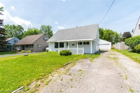292 Edgehill, Youngstown, OH 44515