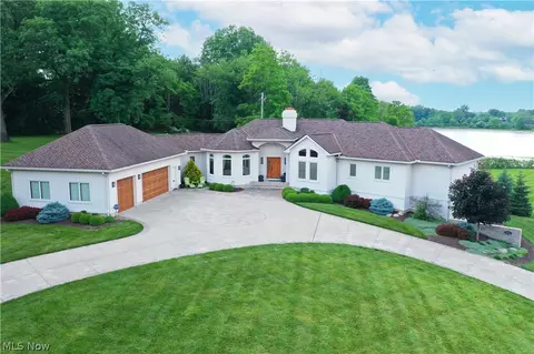 3046 Silver Lake Blvd, Silver Lake, OH 44224