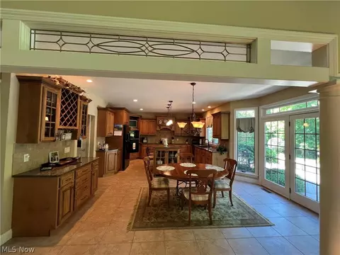 Kitchen - 654 Saddlebrook Dr, Boardman, OH 44512 photo 1 of 3