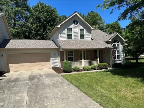 6782 Laurel Trce, Middleburg Heights, OH 44130