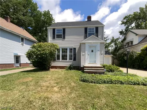 761 E 236th St, Euclid, OH 44123