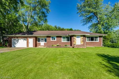 426 Heimbaugh Rd, Mogadore, OH 44260