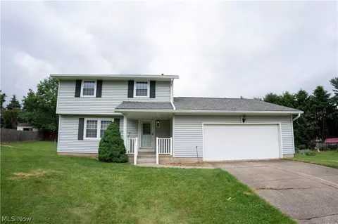 11959 NW Mill Race St NW, Canal Fulton, OH 44614