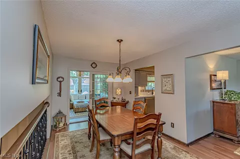 128 Huntington Cir, Elyria, OH 44035 photo 16