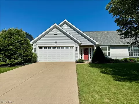 1484 Chesapeake Ave, Louisville, OH 44641
