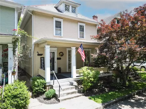 632 4th St, Marietta, OH 45750