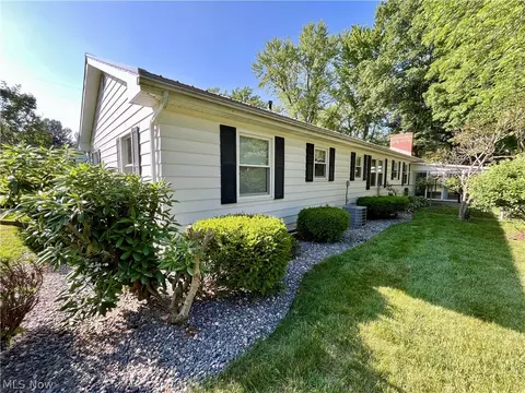 1 Square Circle Dr, Madison, OH 44057 photo 10