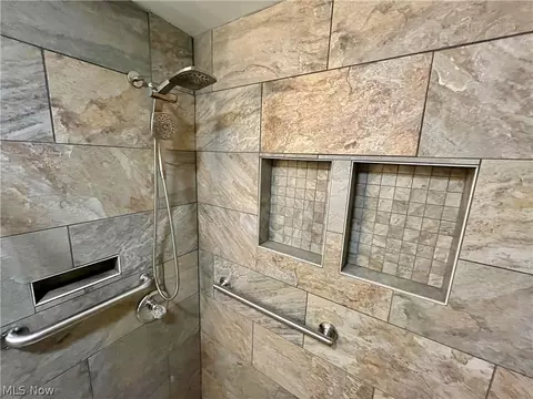 1 Square Circle Dr, Madison, OH 44057 photo 22