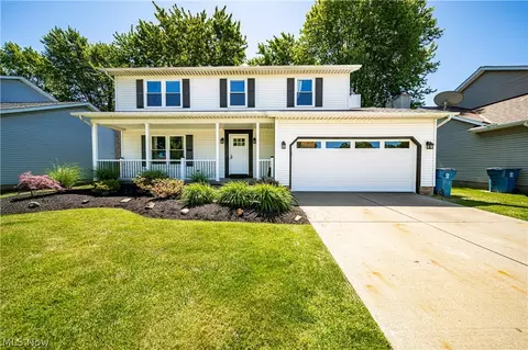 4124 Polo Park Dr, Willoughby, OH 44094