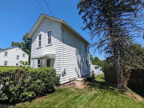 372 2nd Ave, Mansfield, OH 44902 photo 3