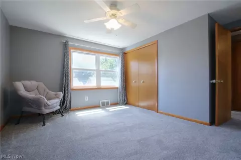 30615 Willowick Dr, Willowick, OH 44095 photo 3