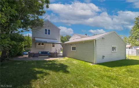 30615 Willowick Dr, Willowick, OH 44095 photo 48
