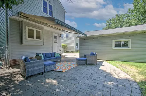 30615 Willowick Dr, Willowick, OH 44095 photo 42