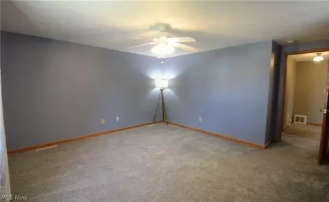 30615 Willowick Dr, Willowick, OH 44095 photo 9