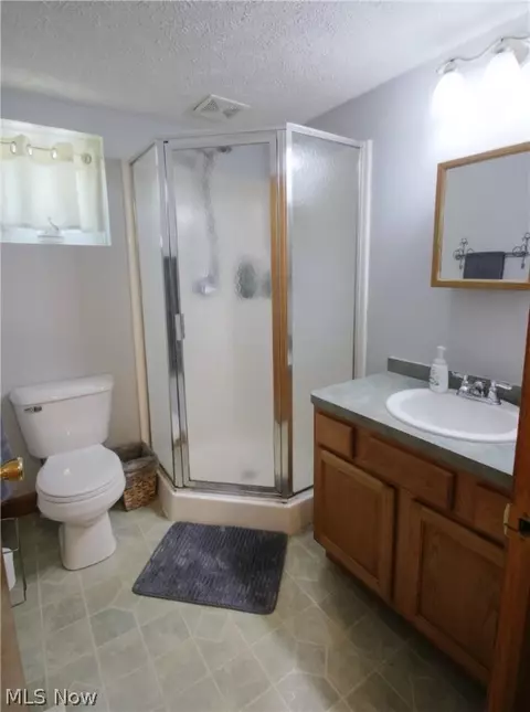 30615 Willowick Dr, Willowick, OH 44095 photo 29