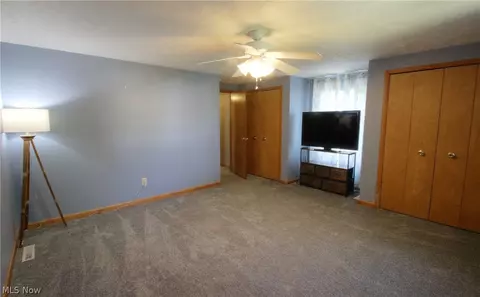 30615 Willowick Dr, Willowick, OH 44095 photo 39