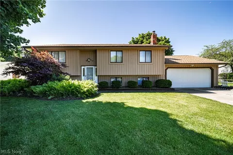 3010 Narrows Rd, Perry, OH 44081