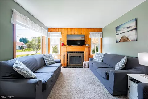 3040 Helen Pl NW, Canton, OH 44708 photo 6