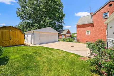 1738 Rockefeller Rd, Wickliffe, OH 44092 photo 7