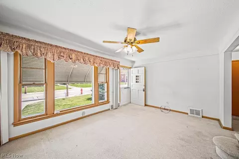 1738 Rockefeller Rd, Wickliffe, OH 44092 photo 16