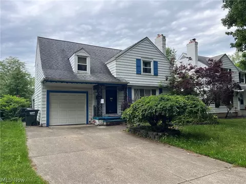 20106 Wickfield Ave, Warrensville Heights, OH 44122