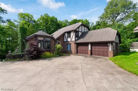 15309 Arnold Rd, Dalton, OH 44618