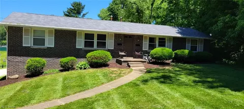 4619 15th St NW, Canton, OH 44708
