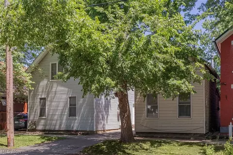 2447-2449 Professor Ave, Cleveland, OH 44113