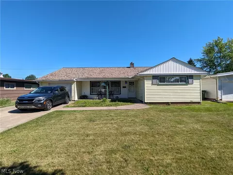 6445 Sherborn Rd, Cleveland, OH 44130