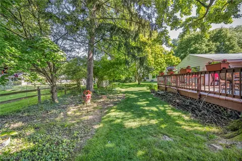 381 Hamilton Cir, Elyria, OH 44035 photo 47