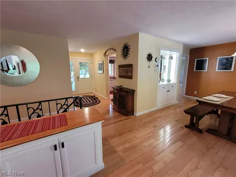 7643 Montello Rd, Independence, OH 44131 photo 8