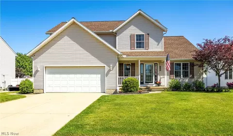 450 Song Bird St, Elyria, OH 44035