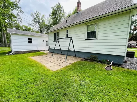1012 Norman Ave, Ashtabula, OH 44004 photo 14
