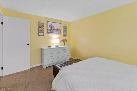 Bedroom - 248 W Cardinal Ave, Wheeling, WV 26003 photo 4 of 7