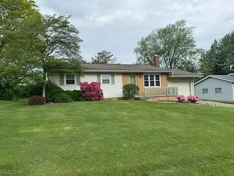 835 Lee Dr, Orrville, OH 44667